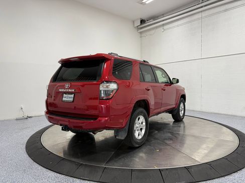 Used 2020 Toyota 4Runner SR5 Premium image 8