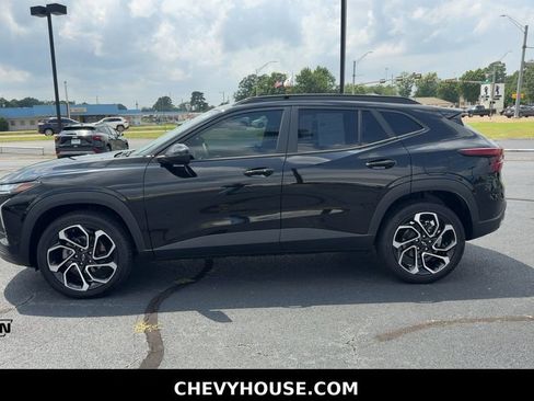 Used 2026 Chevrolet Trax RS w/ Driver Confidence Package FWD image 5