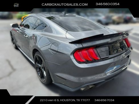 Used 2022 Ford Mustang GT Premium w/ Equipment Group 401A image 3