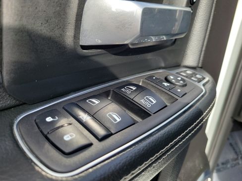 Used 2024 RAM 2500 Laramie AWD/4WD image 23