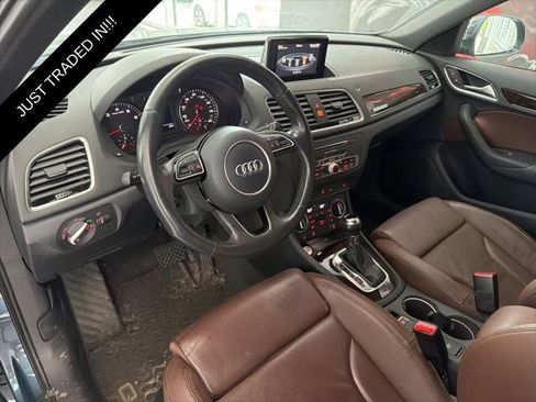 Used 2018 Audi Q3 2.0T Premium Plus w/ Premium Plus Package AWD/4WD image 9