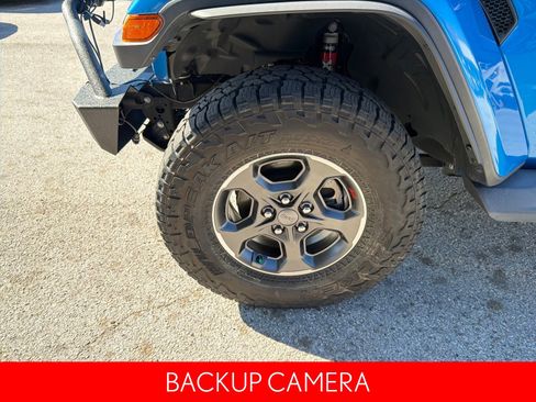 Used 2022 Jeep Gladiator Rubicon w/ Trailer Tow Package image 11