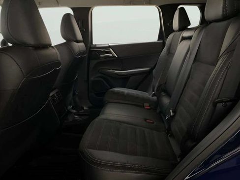 Used 2024 Mitsubishi Outlander SE FWD image 65