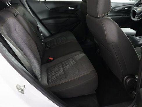 Used 2022 Chevrolet Equinox LT image 21