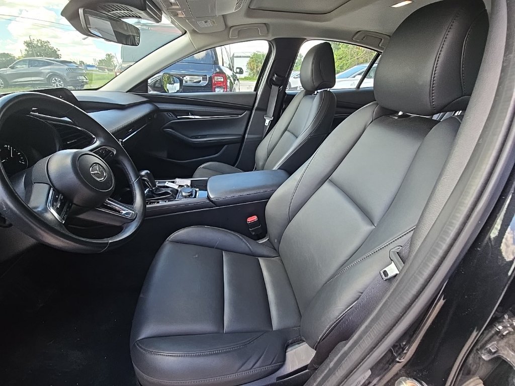 Used 2025 MAZDA MAZDA3 s FWD image 4