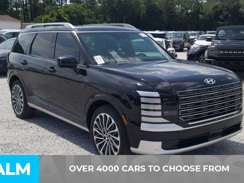 Used 2026 Hyundai Palisade Calligraphy FWD image 2