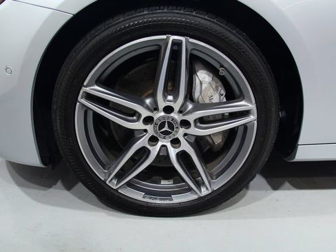 Certified 2020 Mercedes-Benz E 350 4MATIC Sedan image 17