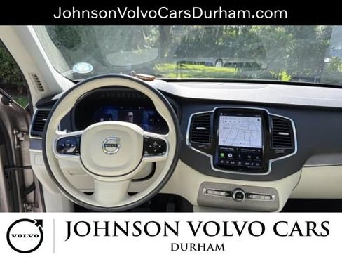 Used 2023 Volvo XC90 B6 Plus AWD/4WD image 7
