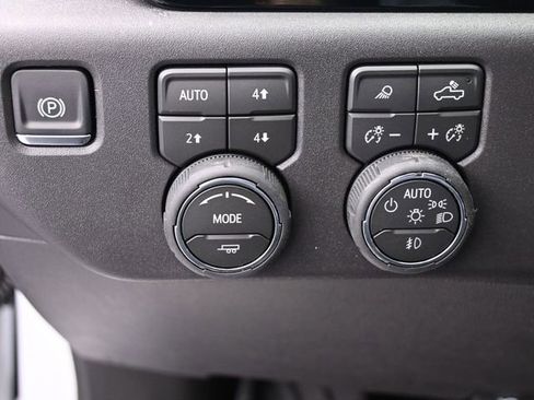 New 2026 Chevrolet Silverado 1500 LT Trail Boss w/ Safety Package image 35