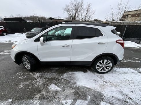 Used 2019 Buick Encore Preferred image 5