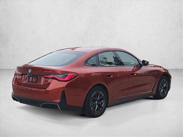 Used 2023 BMW i4 eDrive40 w/ Premium Package RWD image 5