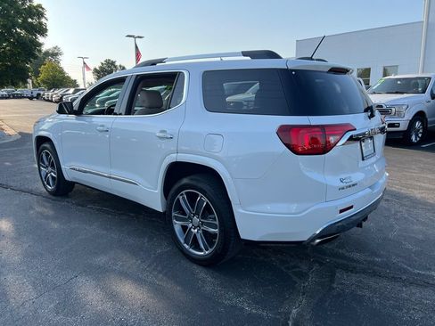 Used 2019 GMC Acadia Denali w/ Technology Package AWD/4WD image 11