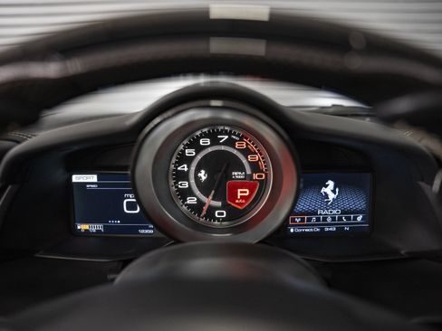 Used 2019 Ferrari 488 Spider RWD image 40