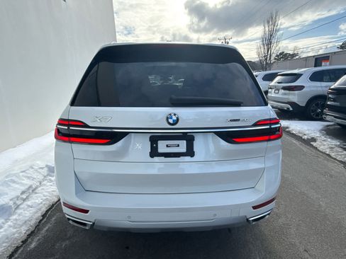 Certified 2023 BMW X7 xDrive40i w/ Premium Package image 5