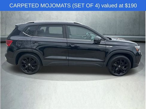 Used 2023 Volkswagen Taos SE w/ Panoramic Sunroof Package AWD/4WD image 8