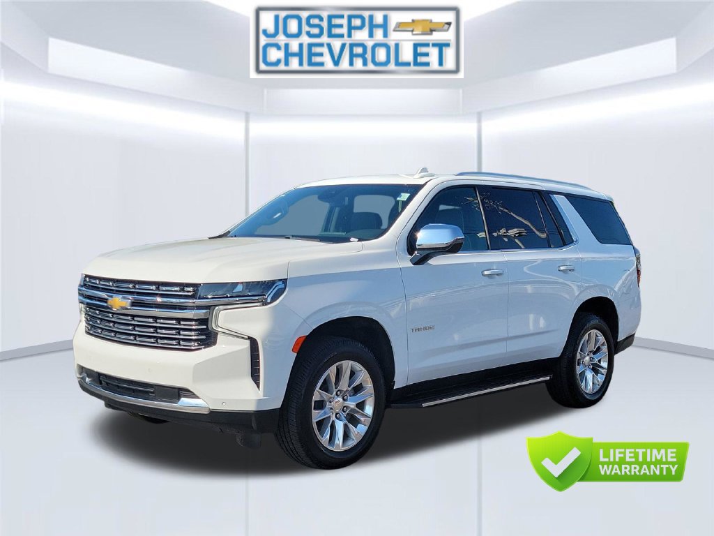 Used 2024 Chevrolet Tahoe Premier AWD/4WD image 2