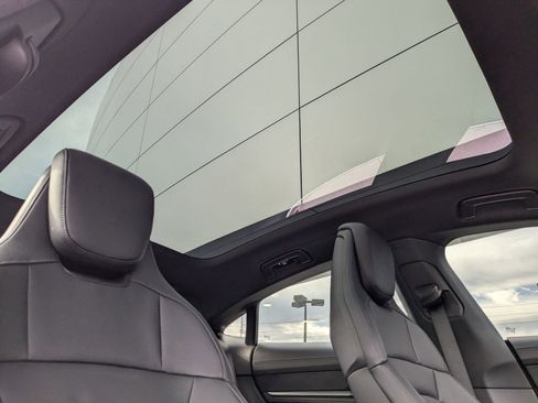 New 2025 Porsche Taycan 4S image 25