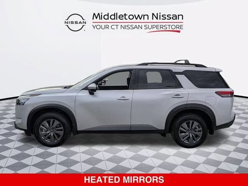 Certified 2025 Nissan Pathfinder SV AWD/4WD image 7