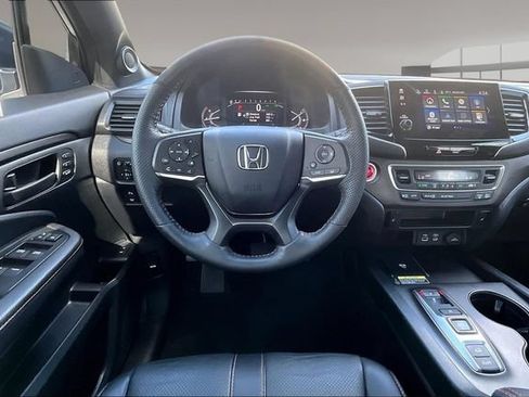 Used 2024 Honda Passport TrailSport image 8