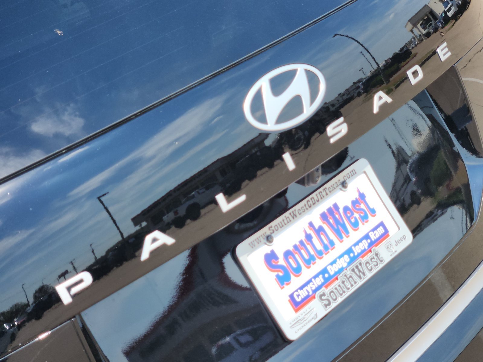 Used 2026 Hyundai Palisade Calligraphy FWD image 12