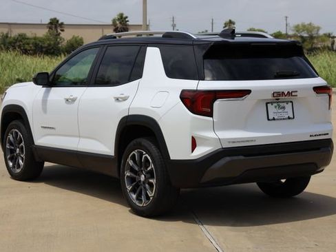 New 2026 GMC Terrain Elevation w/ Elevation Premium Package FWD image 6