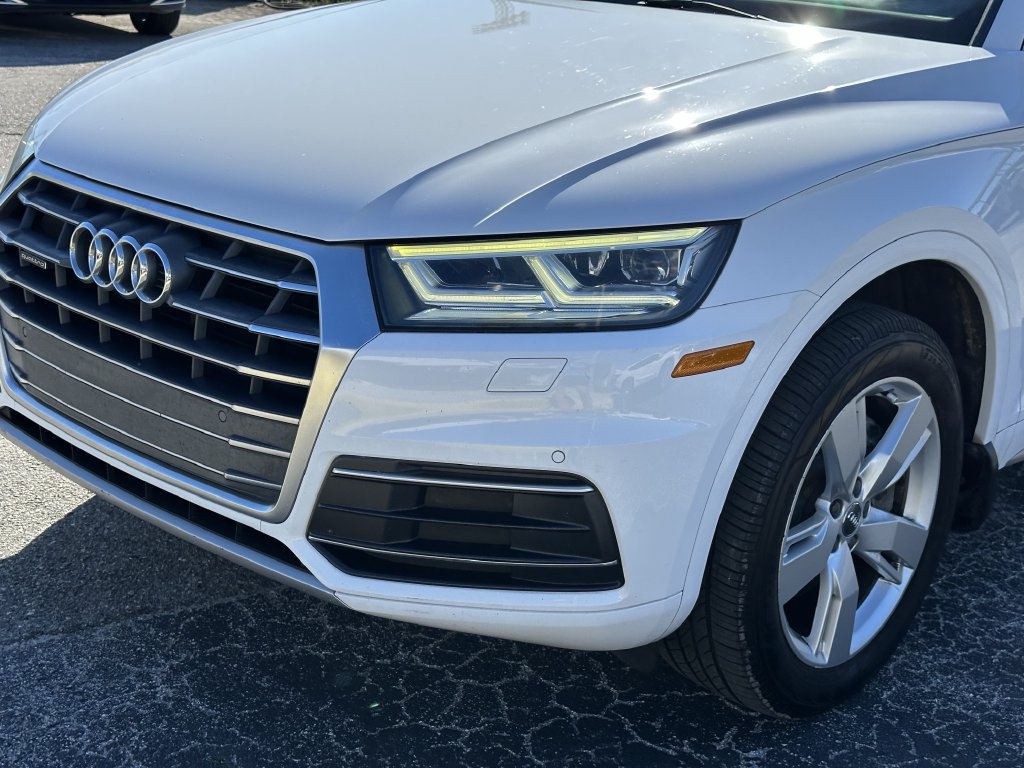 Used 2018 Audi Q5 2.0T Premium Plus w/ Premium Plus Package AWD/4WD image 8