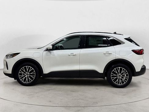 New 2025 Ford Escape SE FWD image 2