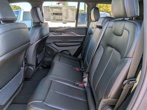 New 2025 Jeep Grand Cherokee Limited w/ Black Appearance Package RWD image 14