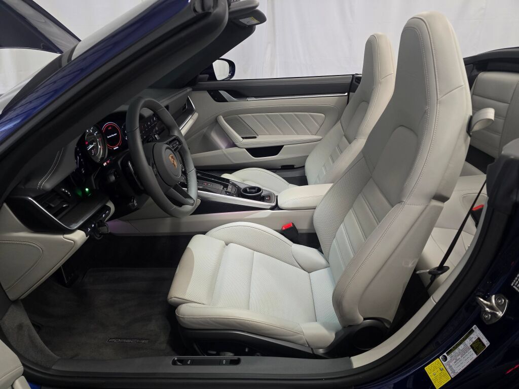 Certified 2025 Porsche 911 Turbo S AWD/4WD image 14