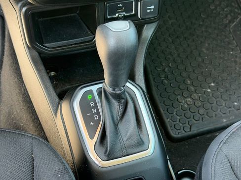 Used 2020 Jeep Renegade Altitude image 18