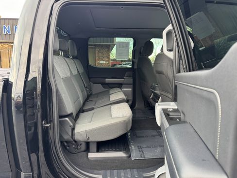 Used 2023 Ford F350 XLT w/ XLT Premium Package image 14