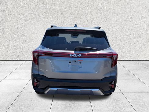 New 2026 Kia Seltos S FWD image 4