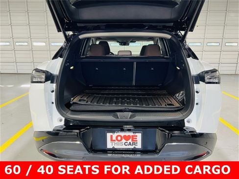 New 2026 Nissan Murano Platinum image 12