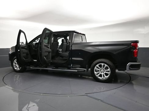 Certified 2023 Chevrolet Silverado 1500 LTZ w/ LTZ Premium Package AWD/4WD image 34