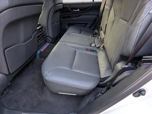 New 2025 Lexus LX 700h Luxury image 14