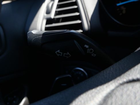 Used 2017 Ford Escape SE AWD/4WD image 33