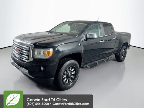 Used 2017 GMC Canyon SLT image 4