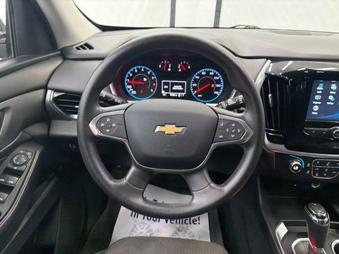 Used 2019 Chevrolet Traverse LS FWD image 23