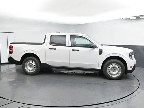 New 2026 Ford Maverick XL w/ Equipment Group 101A AWD/4WD image 13