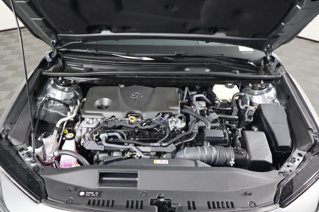 Used 2025 Toyota Camry XSE FWD image 15