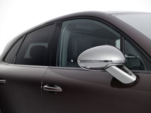 New 2026 Porsche Macan Turbo image 16