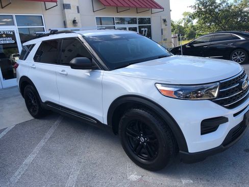 Used 2020 Ford Explorer XLT RWD image 30