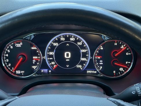 Used 2020 GMC Acadia Denali w/ Technology Package image 28