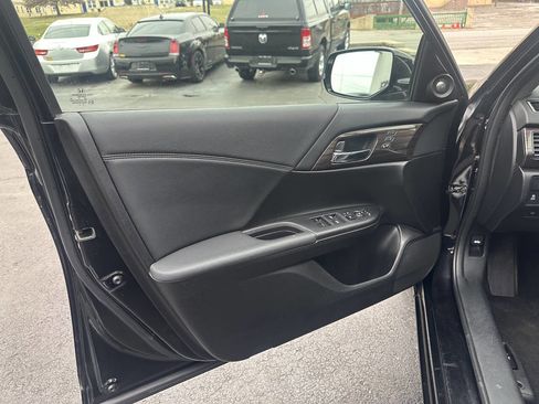 Used 2016 Honda Accord EX-L image 4