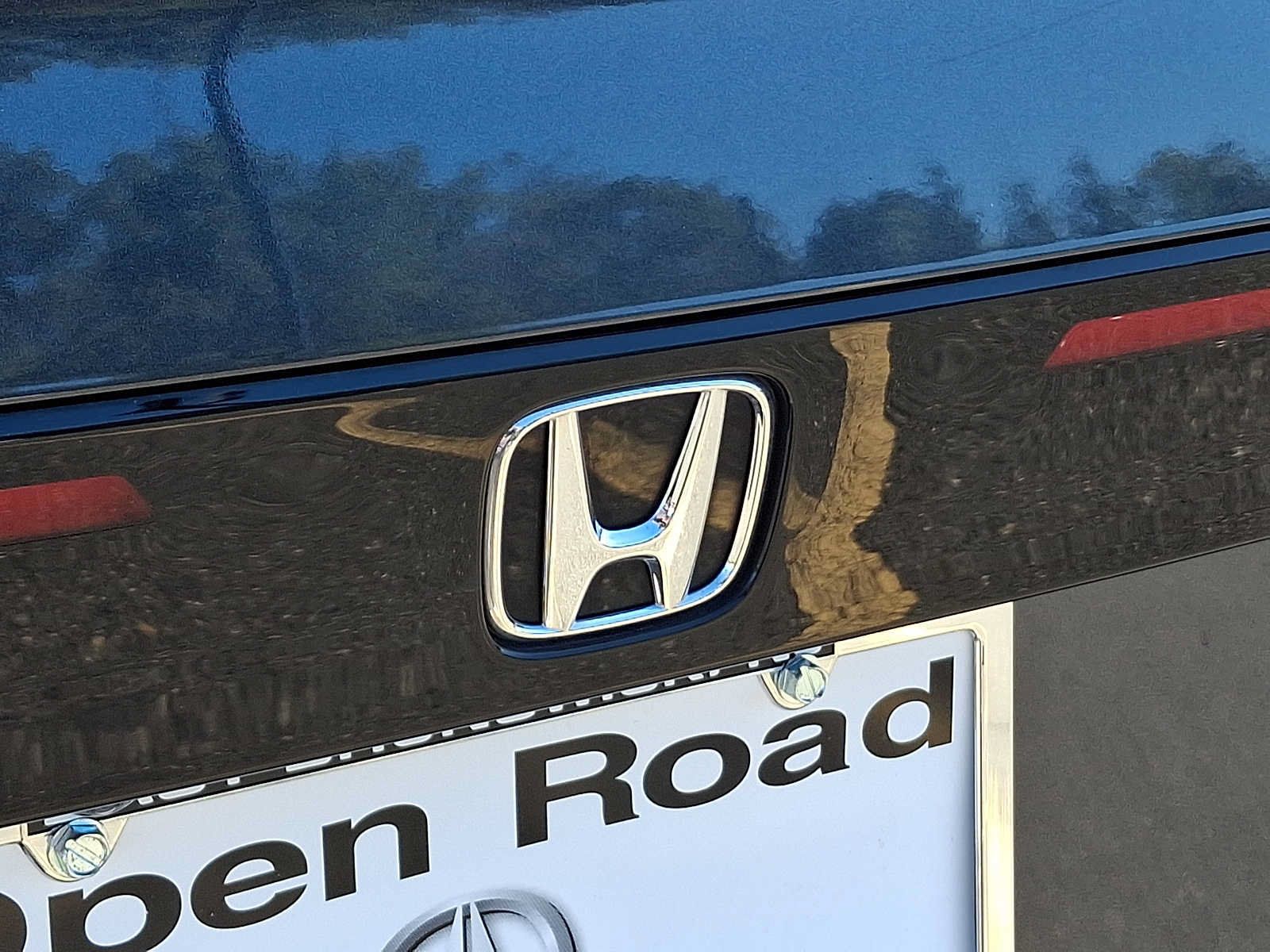 Used 2024 Honda Accord EX image 32