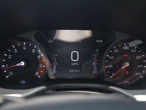 Used 2025 Jeep Compass Limited AWD/4WD image 13