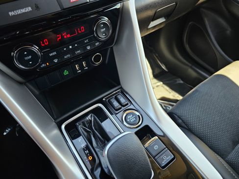 Used 2026 Mitsubishi Eclipse Cross SE image 32