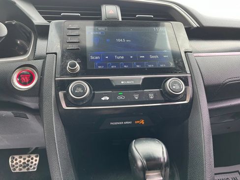 Used 2020 Honda Civic Sport image 16