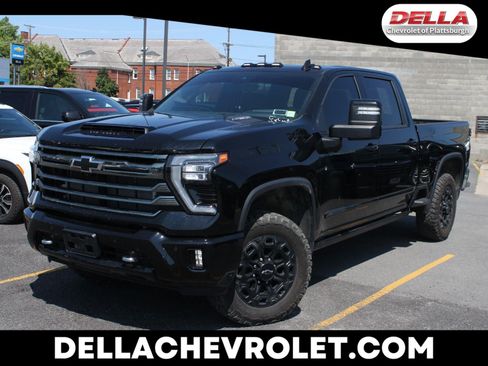 Used 2024 Chevrolet Silverado 2500 High Country w/ High Country Premium Package AWD/4WD image 1
