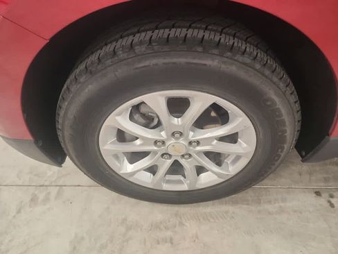 Used 2019 Chevrolet Equinox LT FWD image 10